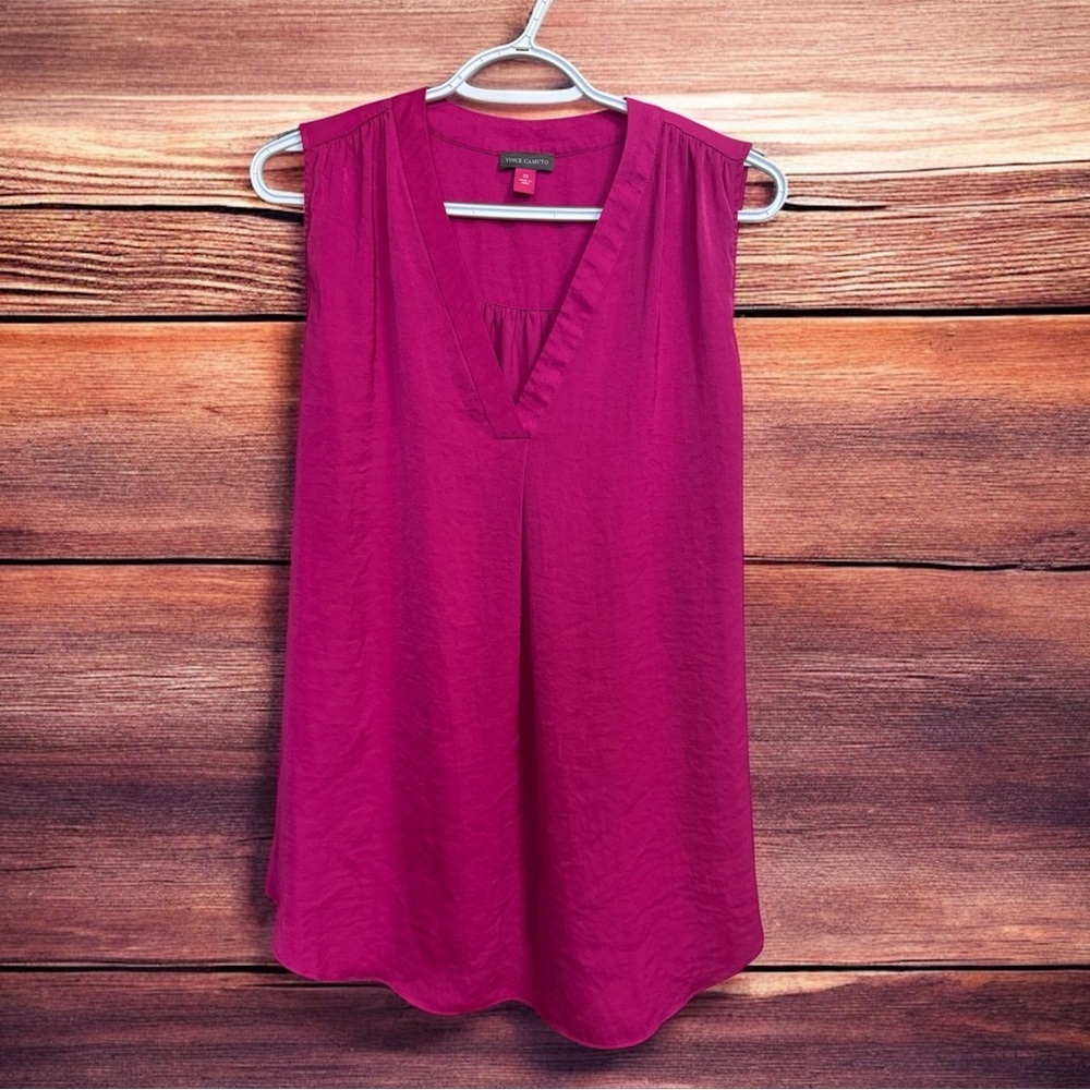 VINCE CAMUTO Hot Pink V-Neck Blouse - Picture 3 of 4